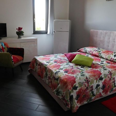 Suite Con Vista Vezzi Portio Экстерьер фото
