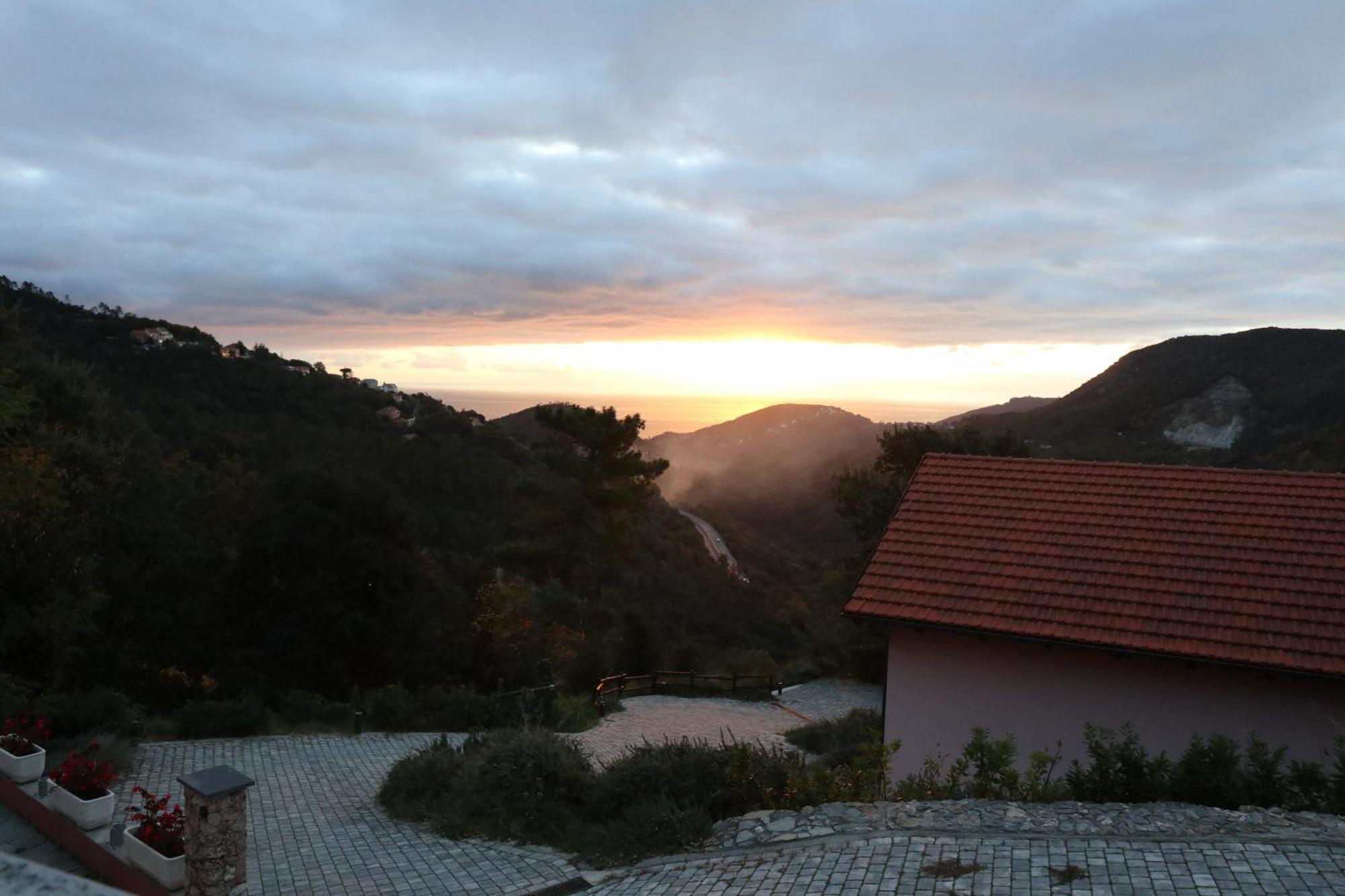 Suite Con Vista Vezzi Portio Экстерьер фото